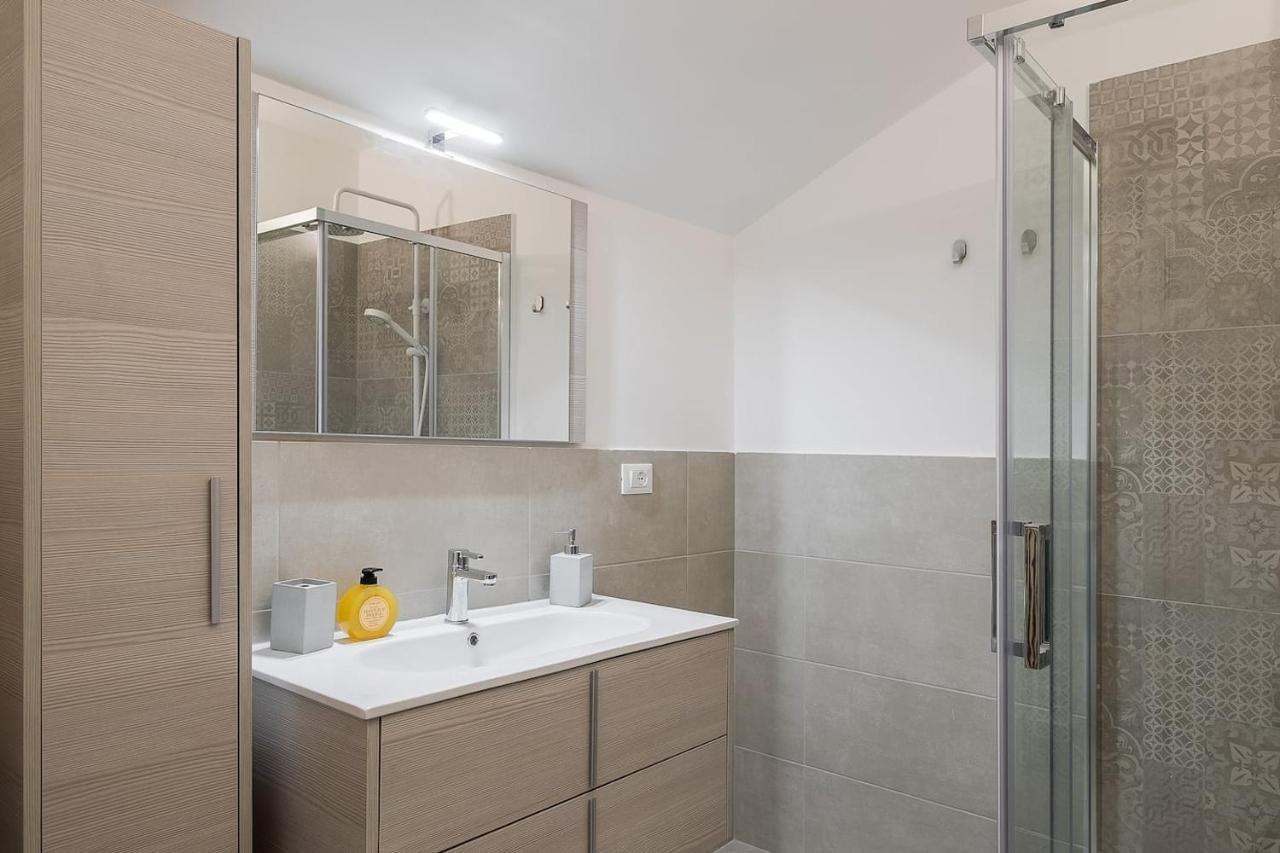 Realkasa Train Plaza Apartment Болонья Экстерьер фото