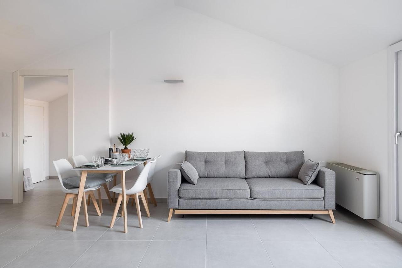 Realkasa Train Plaza Apartment Болонья Экстерьер фото