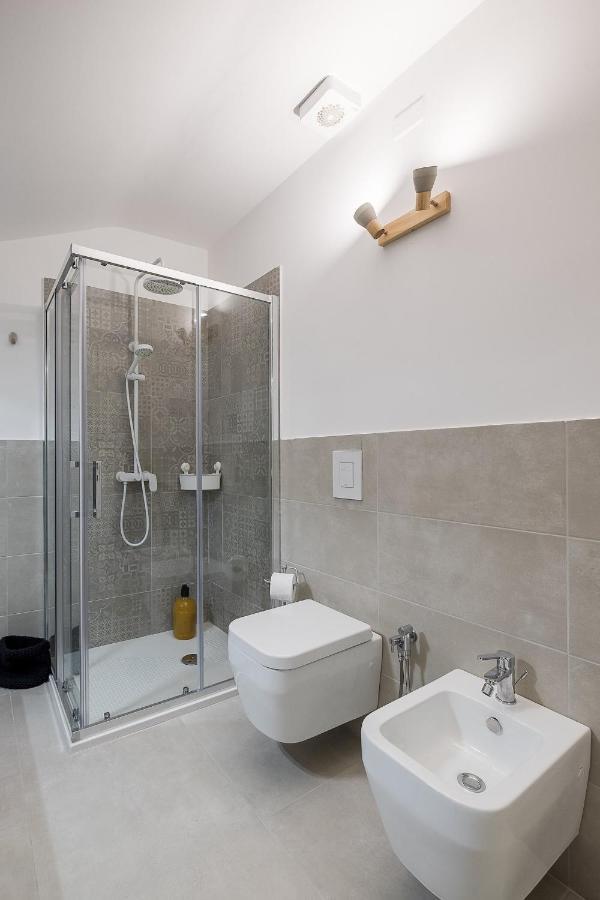 Realkasa Train Plaza Apartment Болонья Экстерьер фото